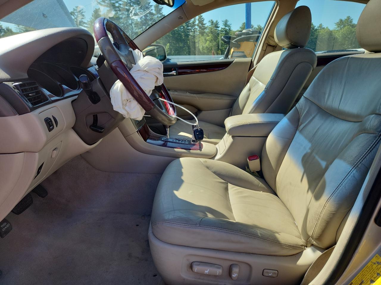 Lot #3270807495 2004 LEXUS ES 330