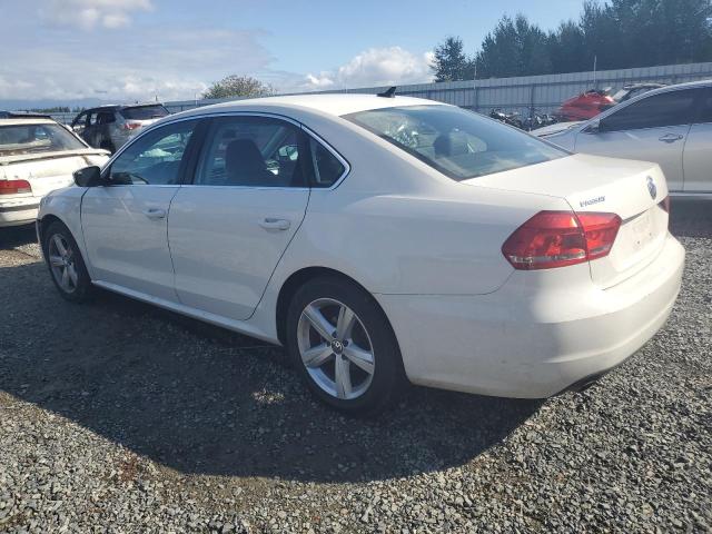 2015 VOLKSWAGEN PASSAT S 1VWAT7A34FC076144