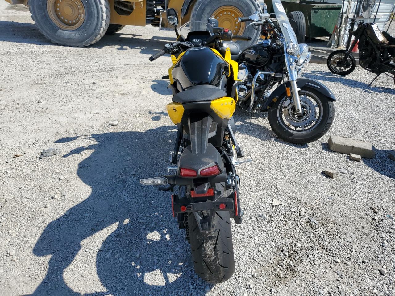 Lot #3287684005 2024 SUZUKI GSX800 F