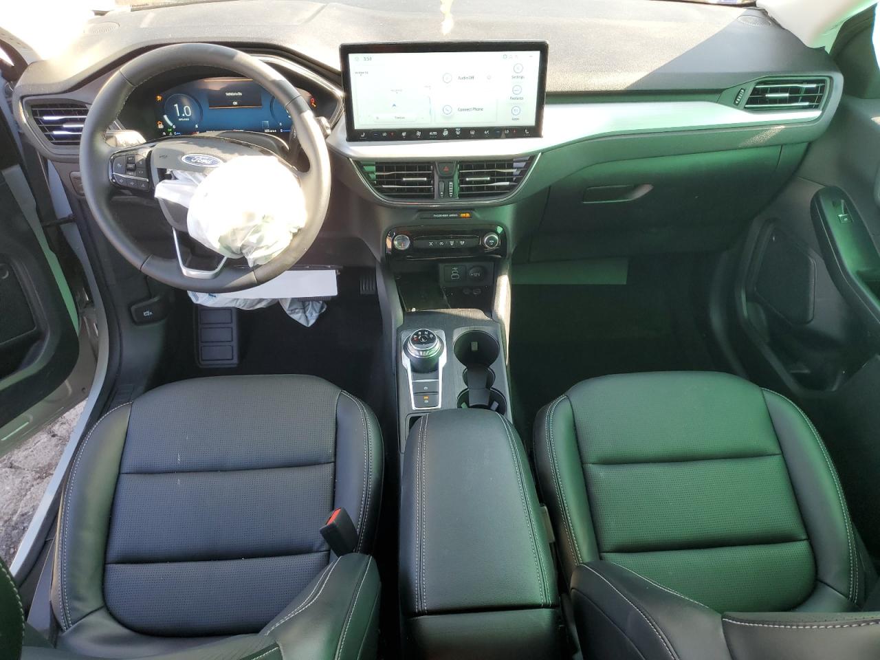 FORD ESCAPE PLATINUM