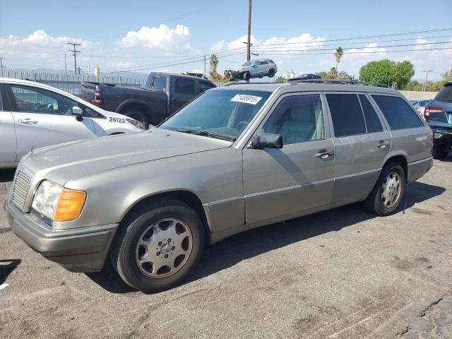 MERCEDES-BENZ E 320