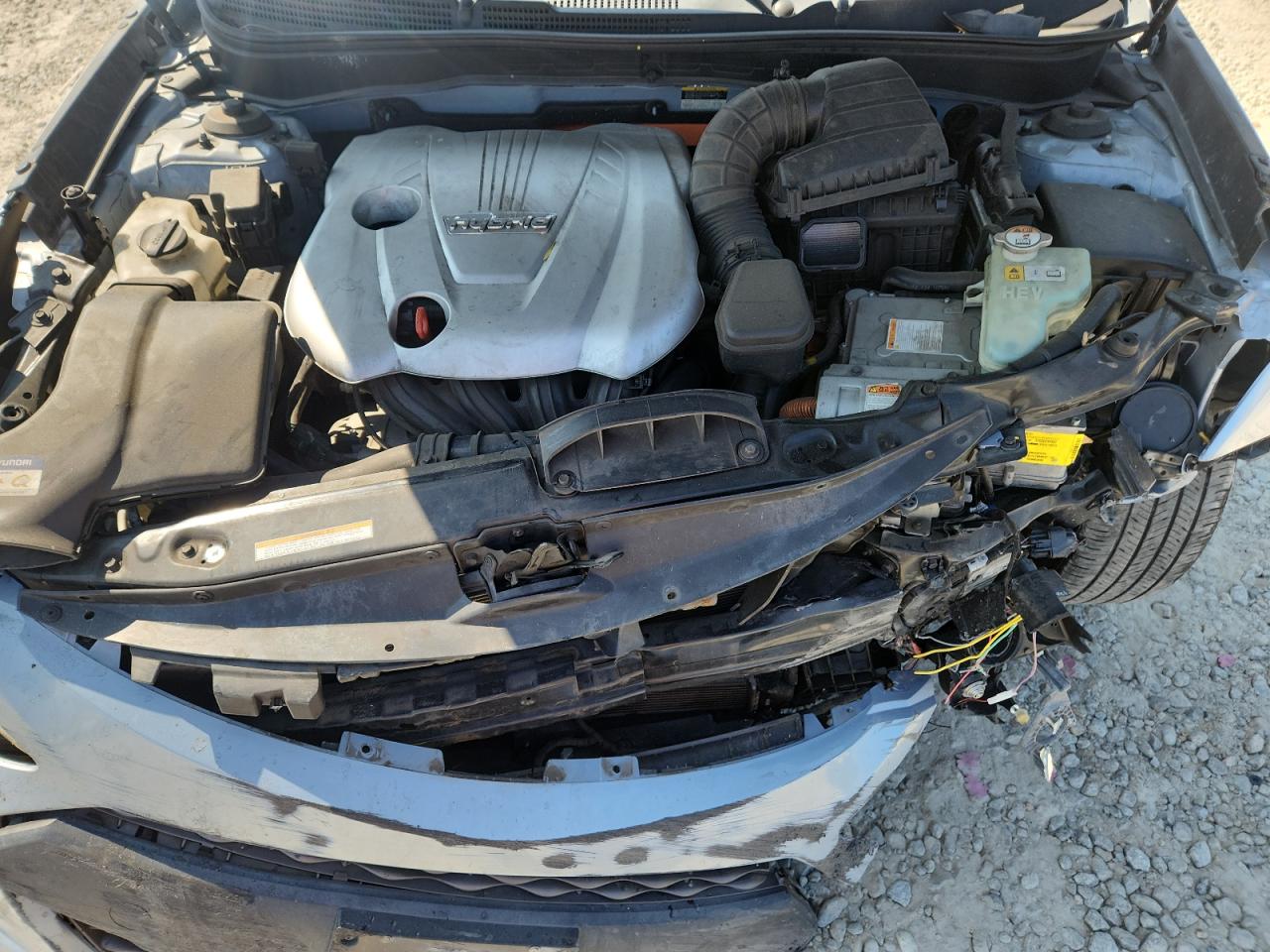 HYUNDAI SONATA HYBRID