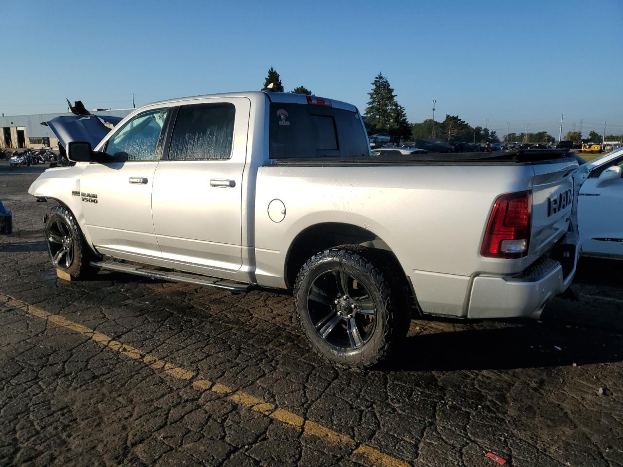 RAM 1500 SPORT