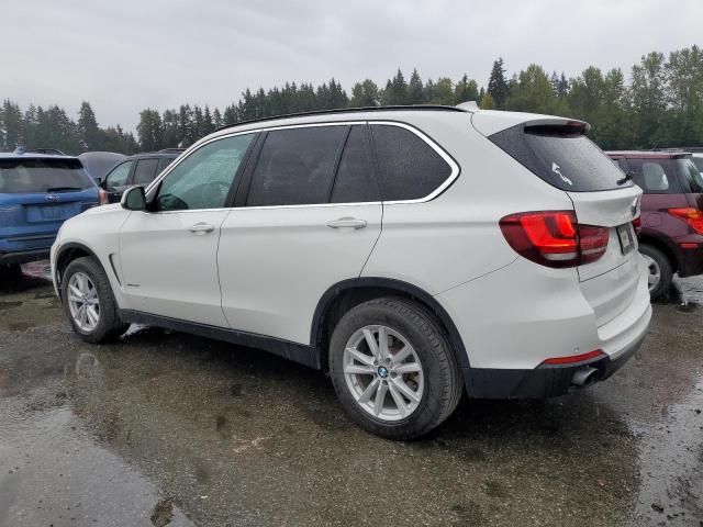2015 BMW X5 XDRIVE3 5UXKR0C56F0P00411