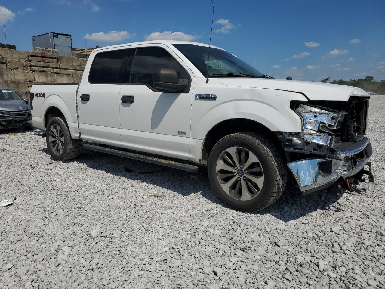 FORD F-150 SUPERCREW