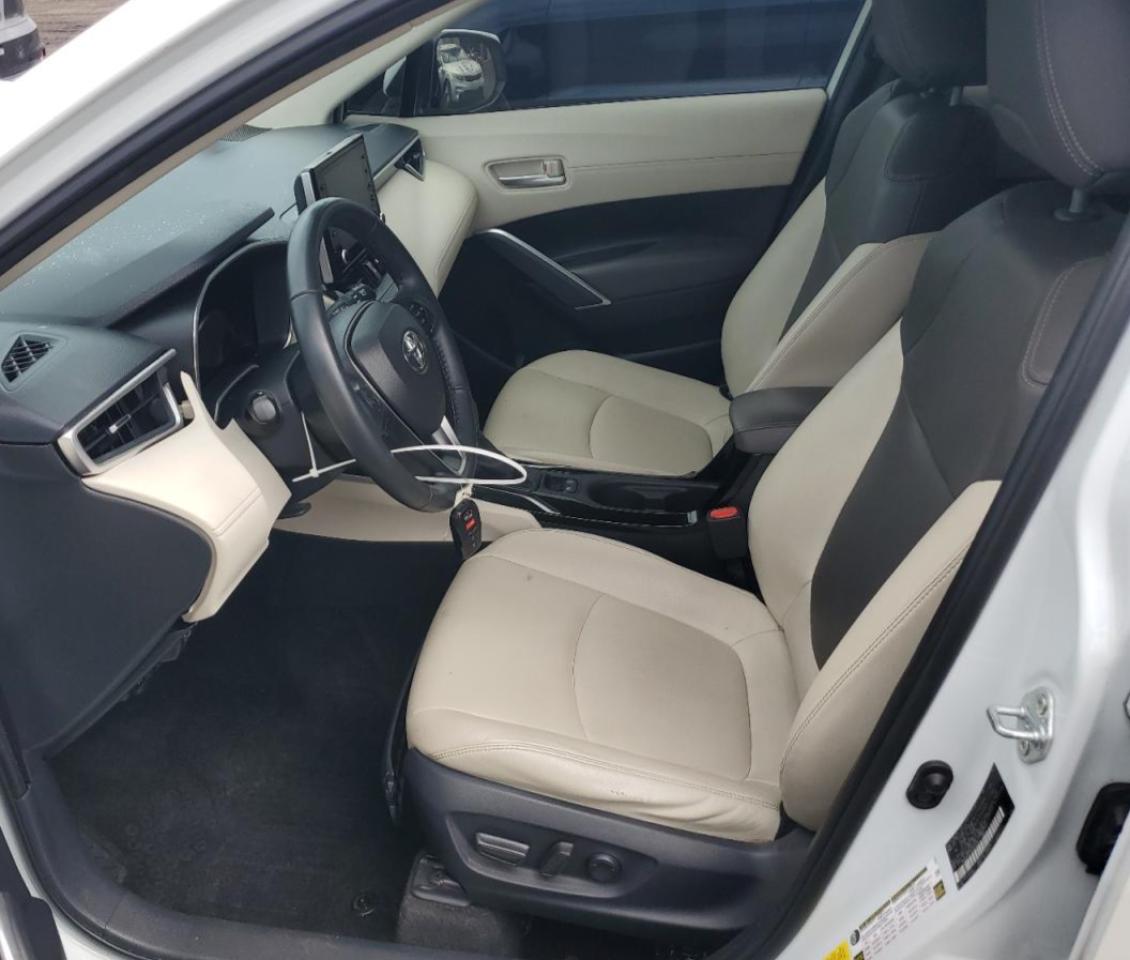 TOYOTA COROLLA CROSS XLE