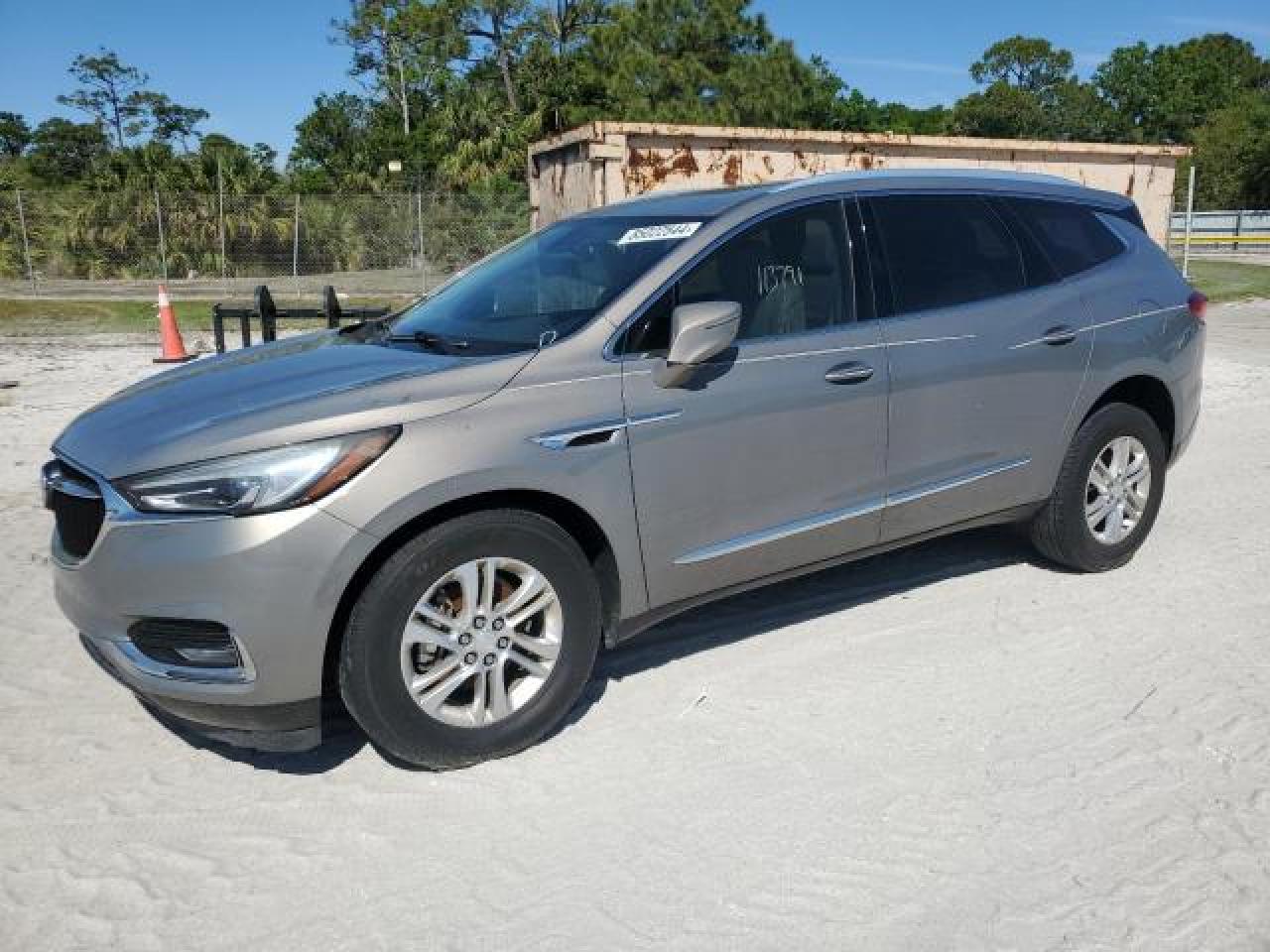 BUICK ENCLAVE ESSENCE