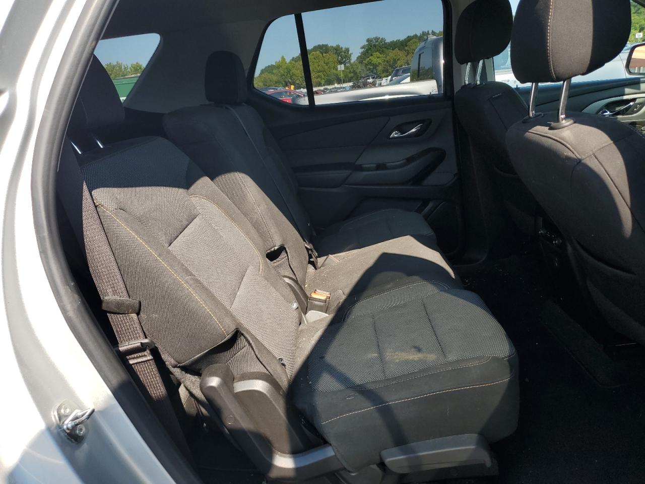 CHEVROLET TRAVERSE LS