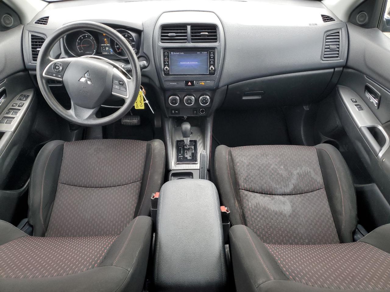 MITSUBISHI OUTLANDER ES