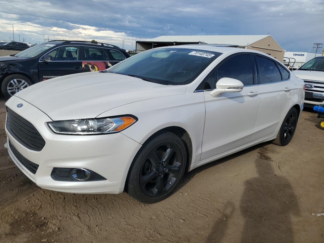 FORD FUSION SE