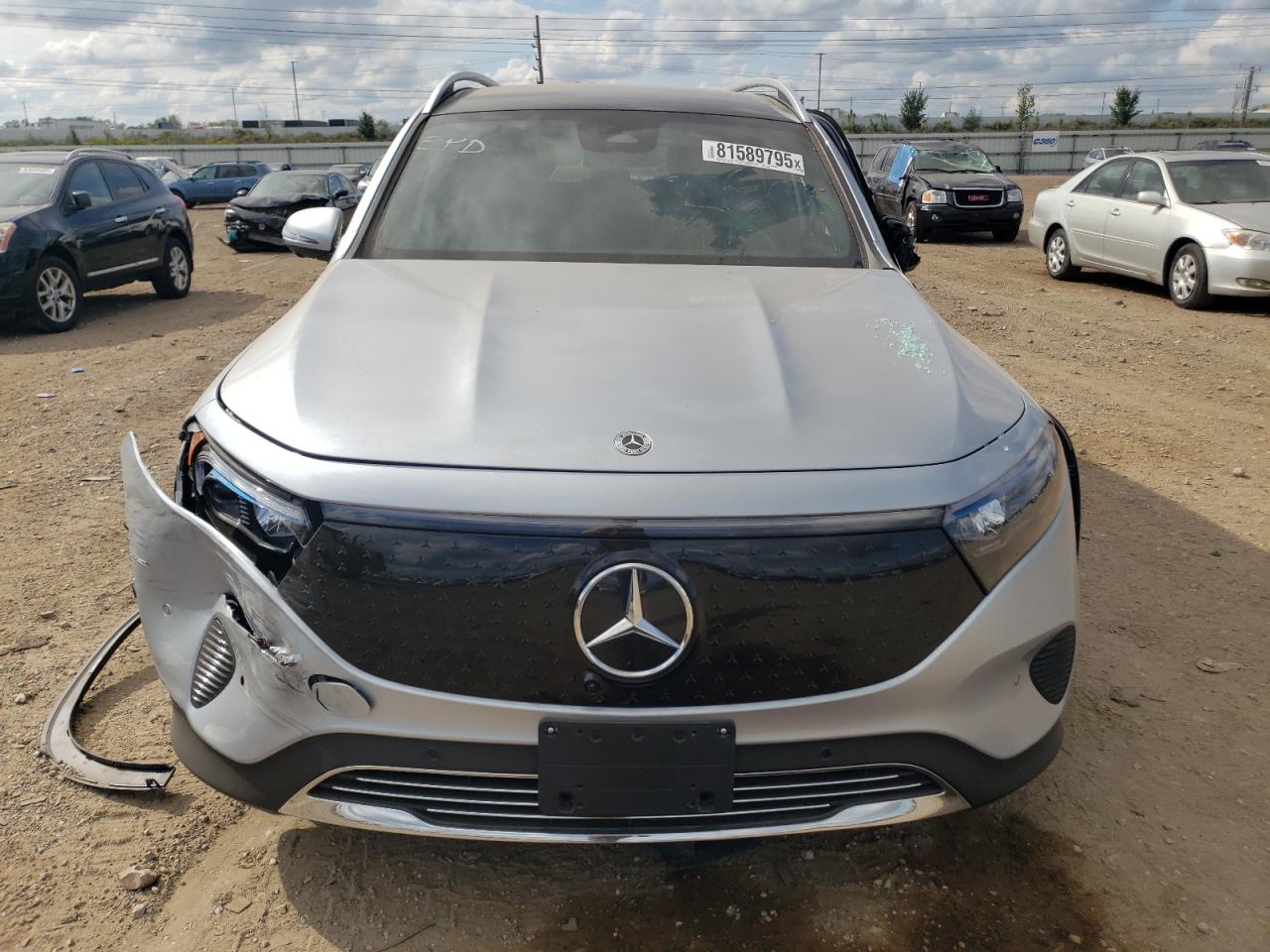 MERCEDES-BENZ EQB 250+