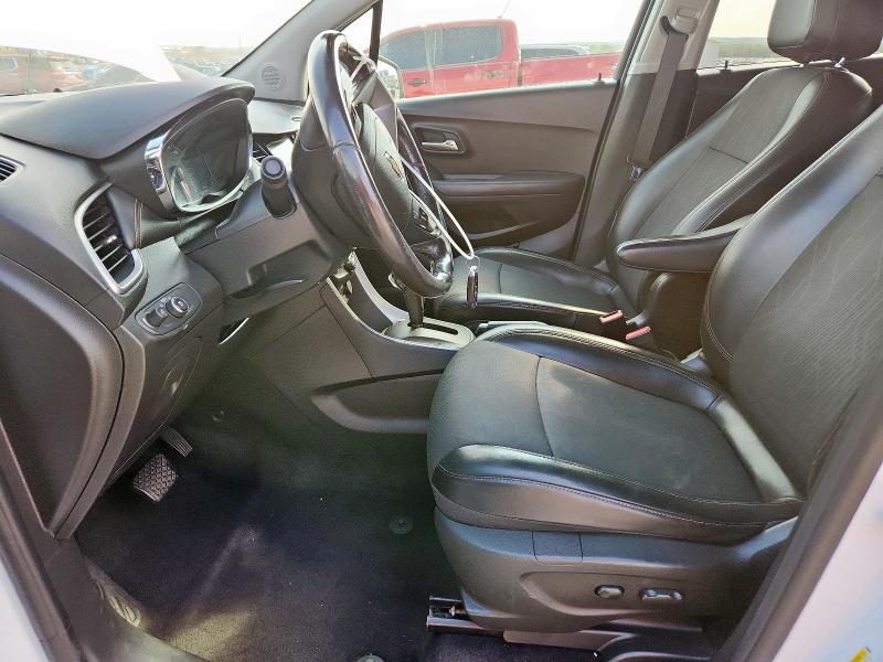 2019 CHEVROLET TRAX LT KL7CJLSB1KB753051