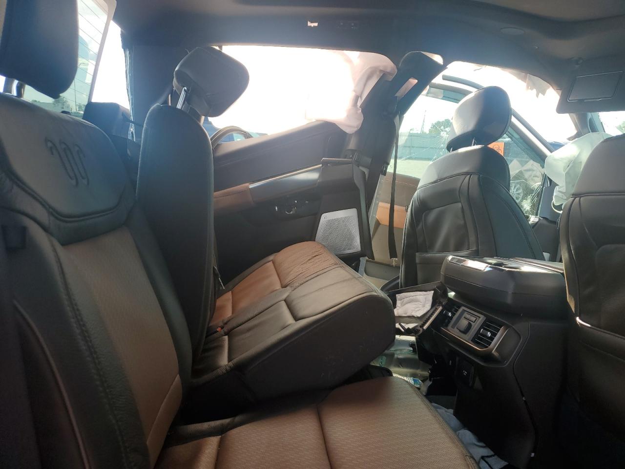 FORD F-150 KING RANCH