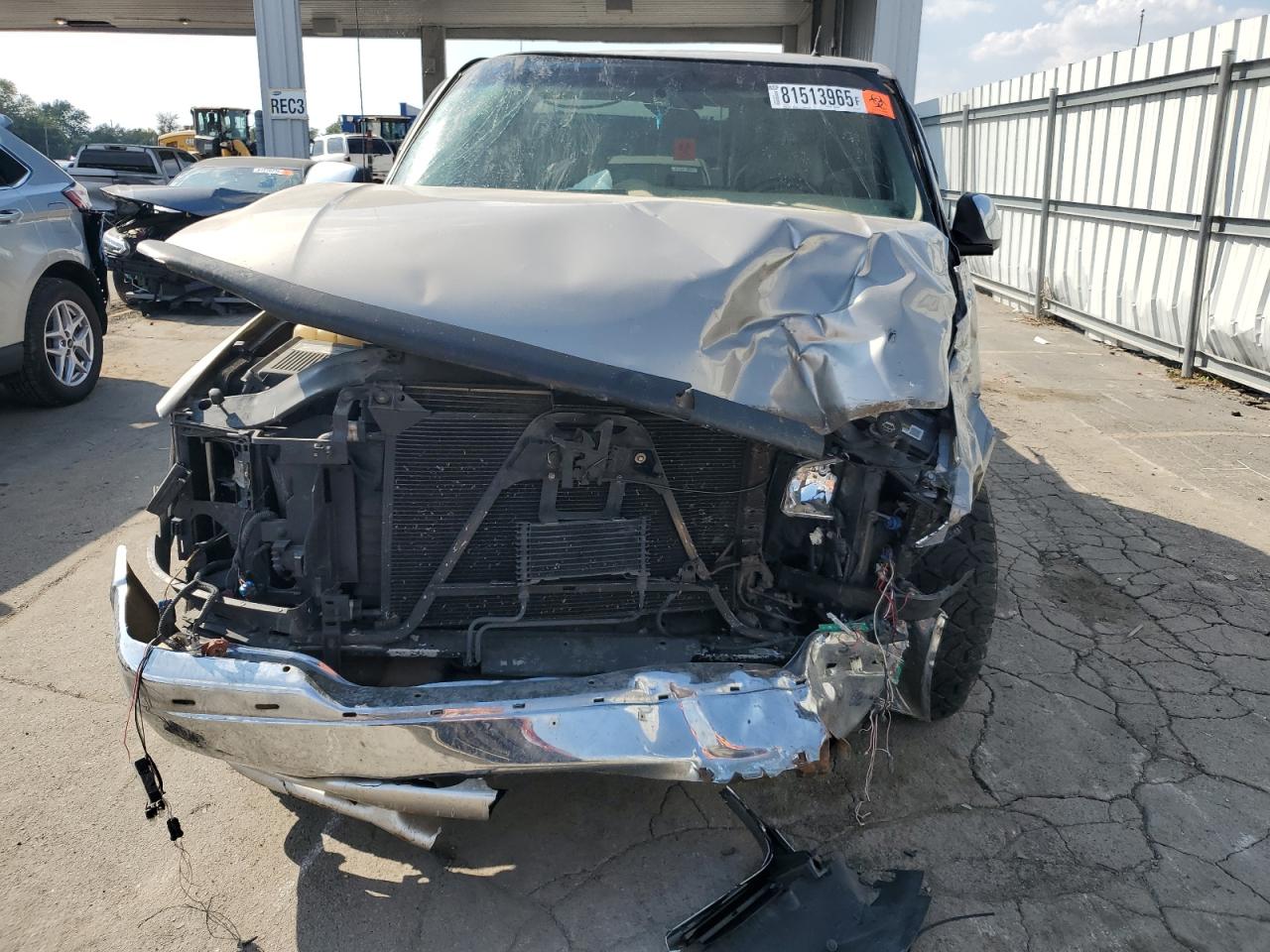 Lot #3264523509 2002 GMC SIERRA