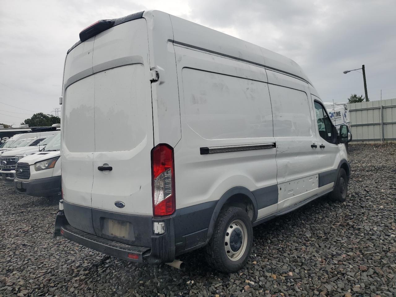 FORD TRANSIT T-250