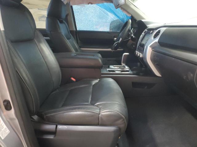 2016 TOYOTA TUNDRA CREWMAX SR5 5TFDW5F11GX530234