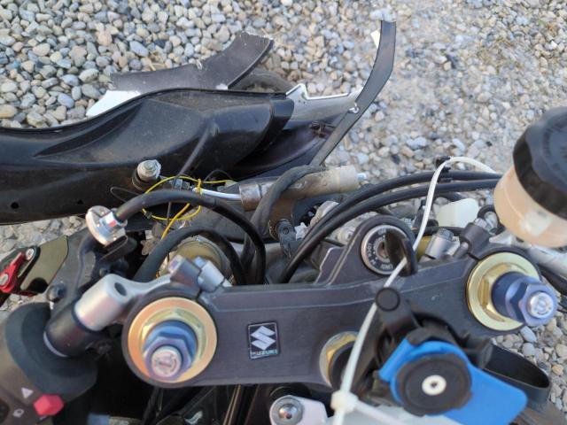 2005 SUZUKI GSX-R600 K JS1GN7CA252106677
