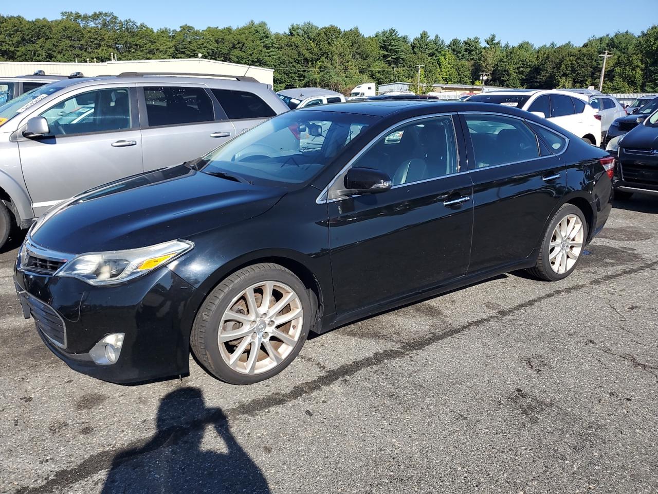 Lot #3261431477 2015 TOYOTA AVALON XLE