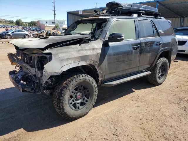 TOYOTA 4RUNNER SE