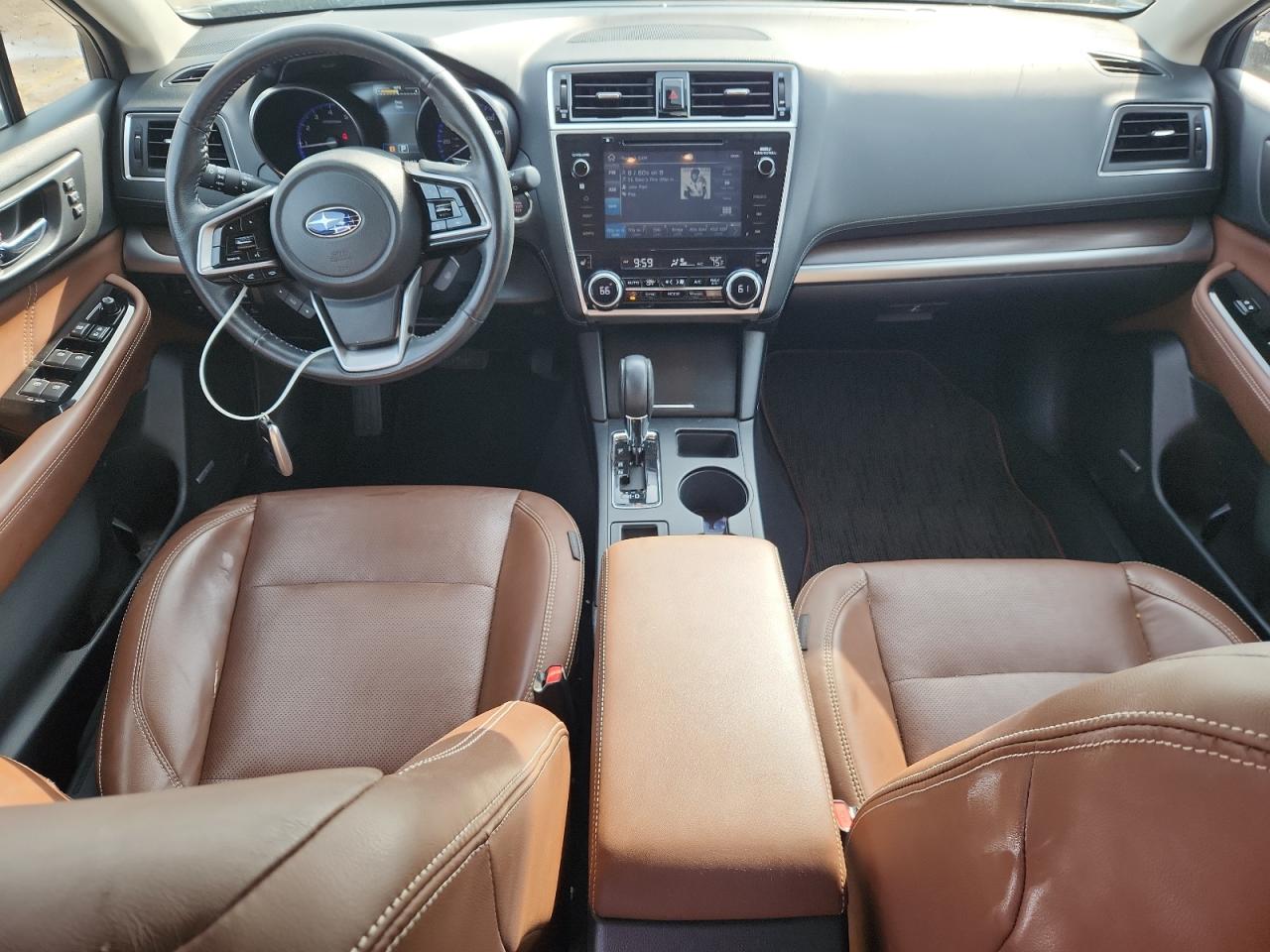 SUBARU OUTBACK TOURING