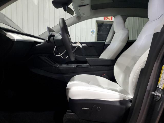 2025 TESLA MODEL Y 7SAYGAEEXSF225641