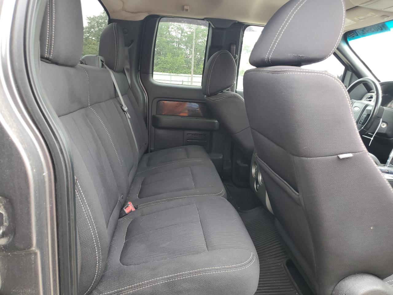 FORD F-150 SUPER CAB