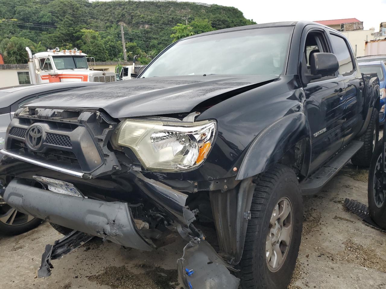 TOYOTA TACOMA DOUBLE CAB PRERUNNER