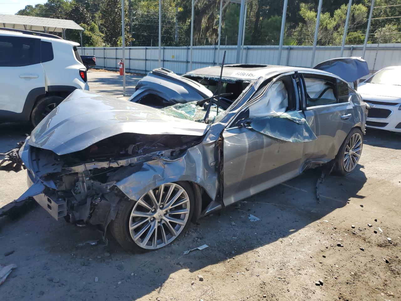 CADILLAC CT5 PREMIUM LUXURY