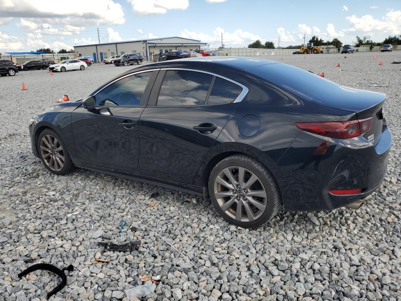 MAZDA 3 PREFERRED