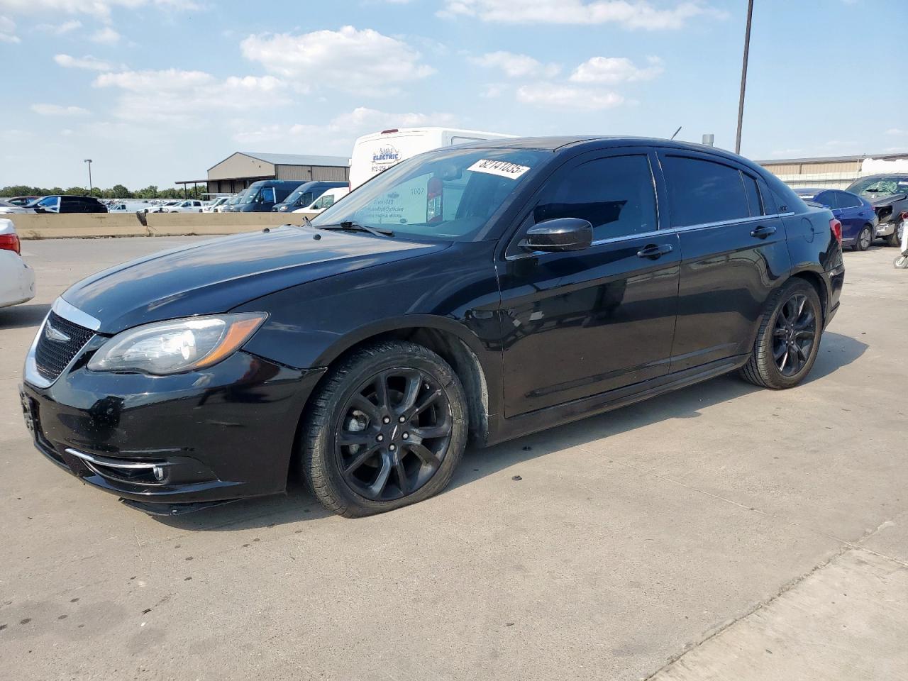 CHRYSLER 200 LIMITED