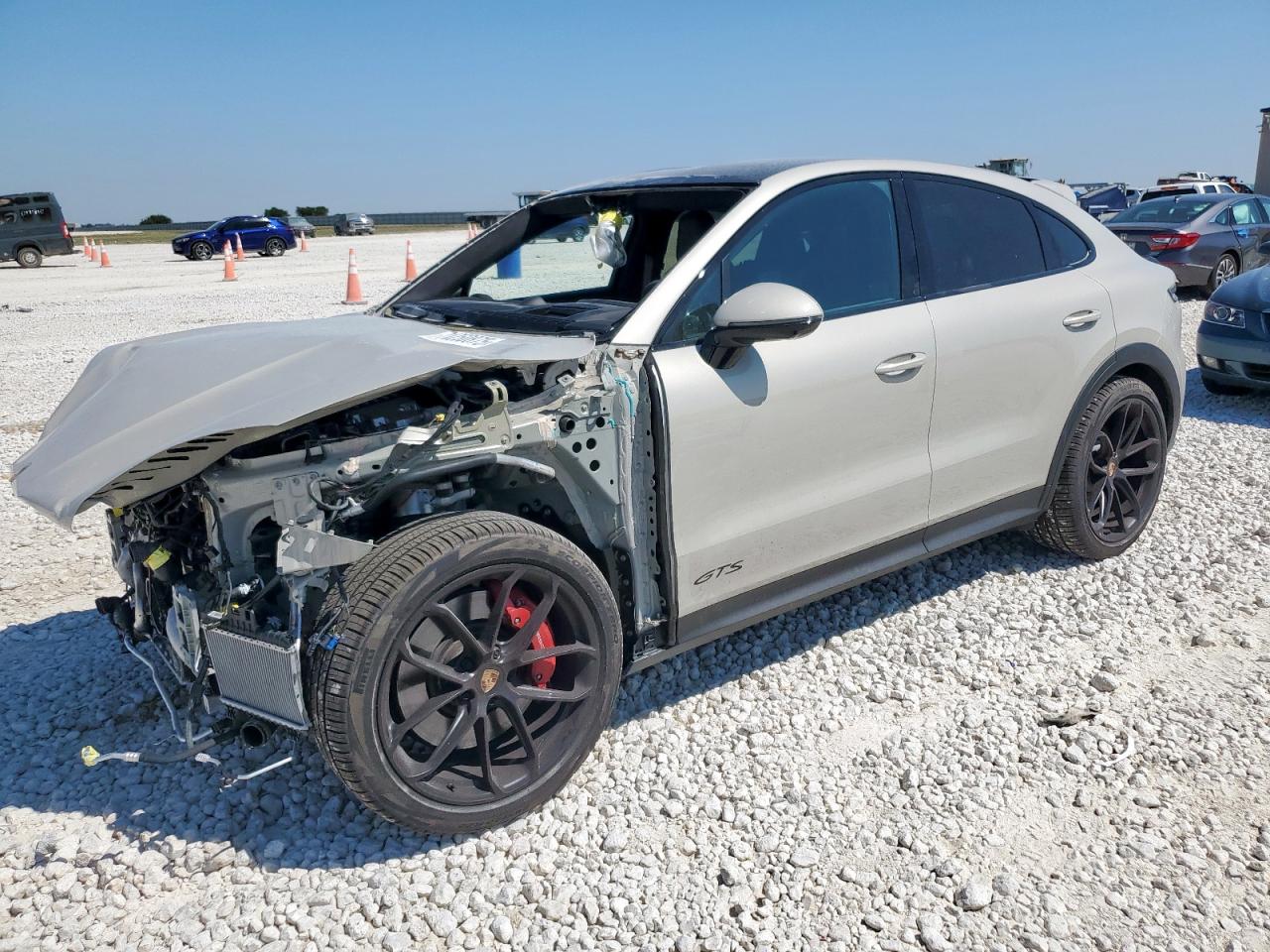 PORSCHE CAYENNE GTS COUPE
