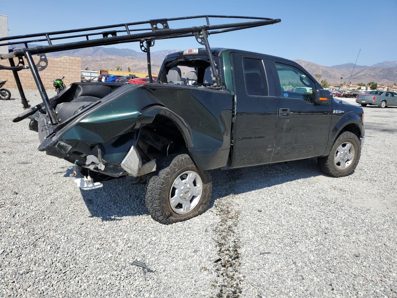 FORD F-150 SUPER CAB