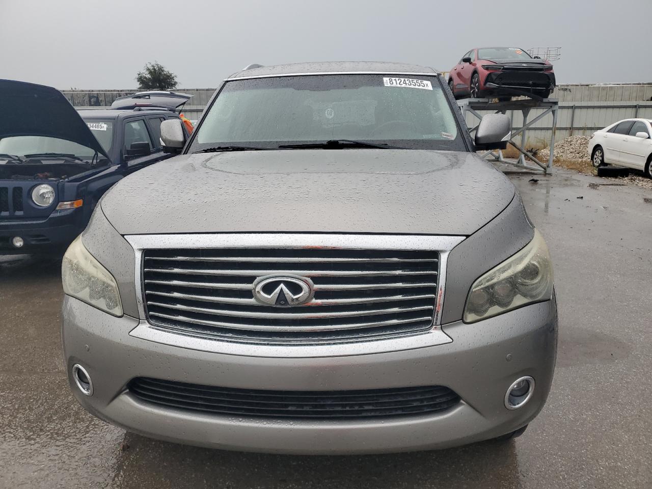 INFINITI QX56