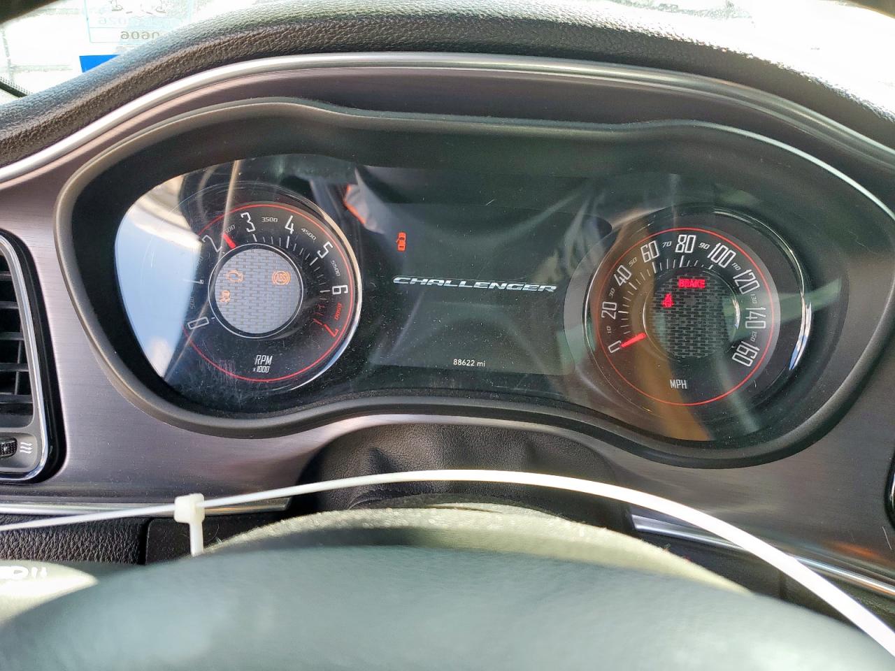 DODGE CHALLENGER SXT