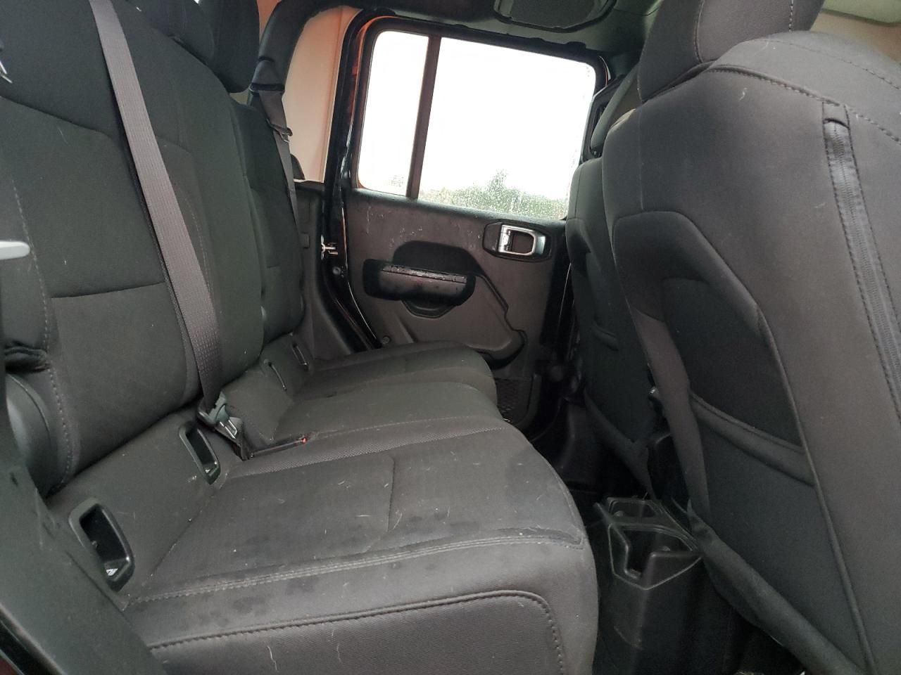 JEEP GLADIATOR SPORT