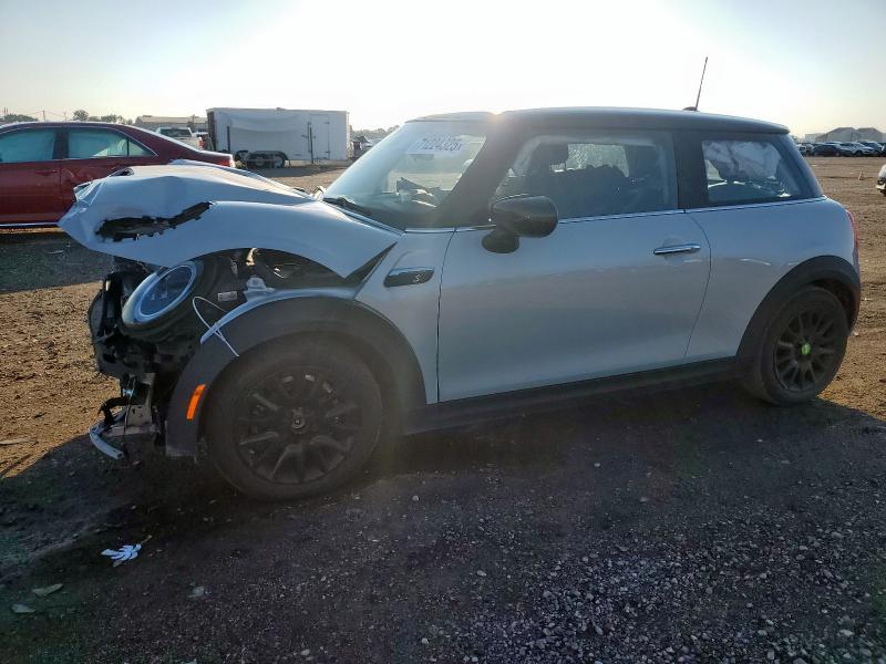 2022 MINI COOPER SE WMW13DJ01N2R46358