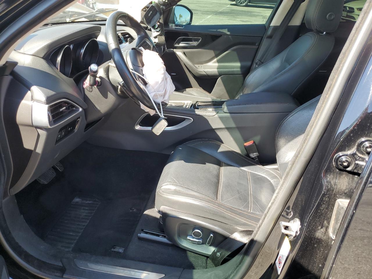 JAGUAR F-PACE PRESTIGE