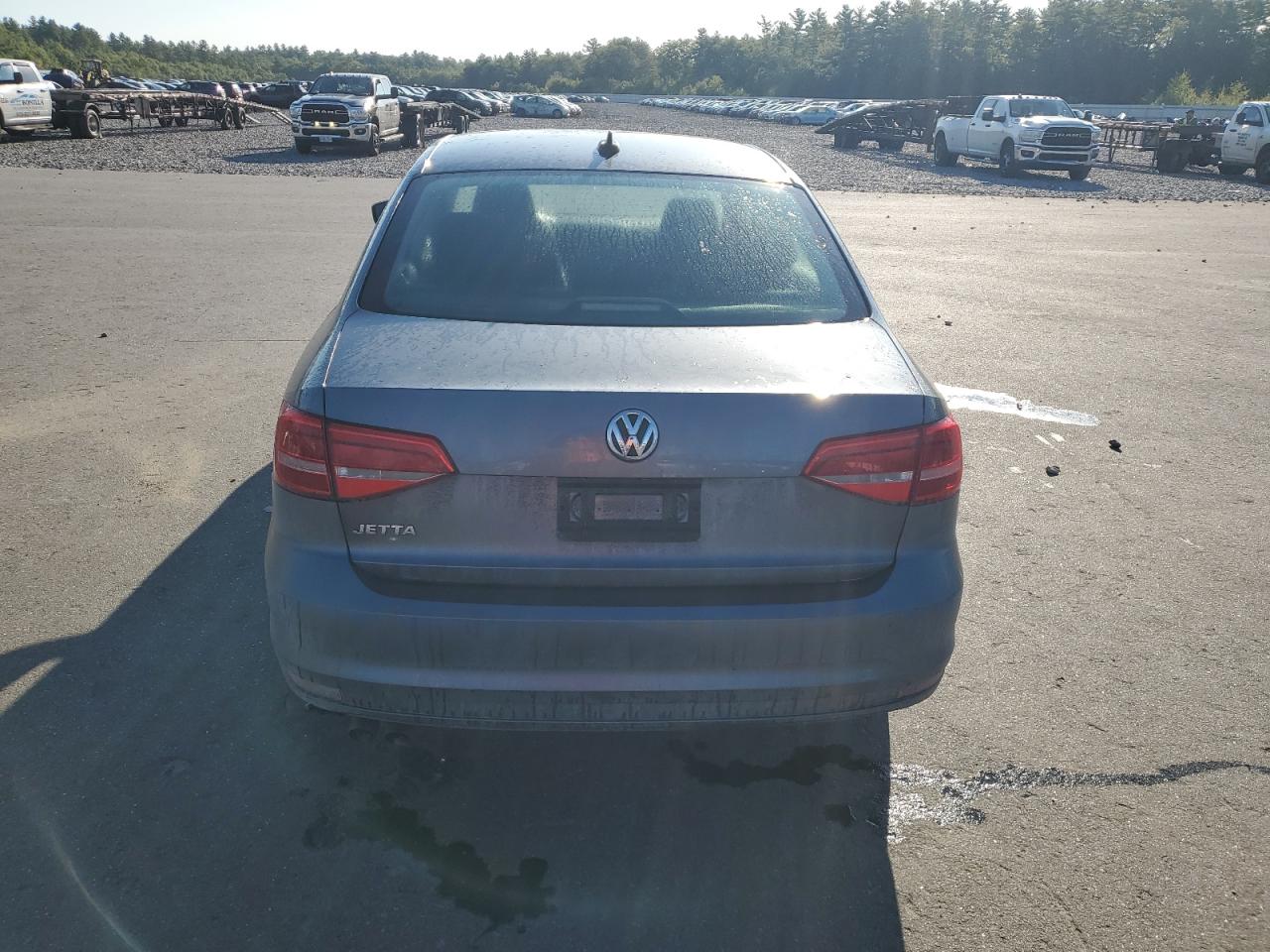 VOLKSWAGEN JETTA BASE