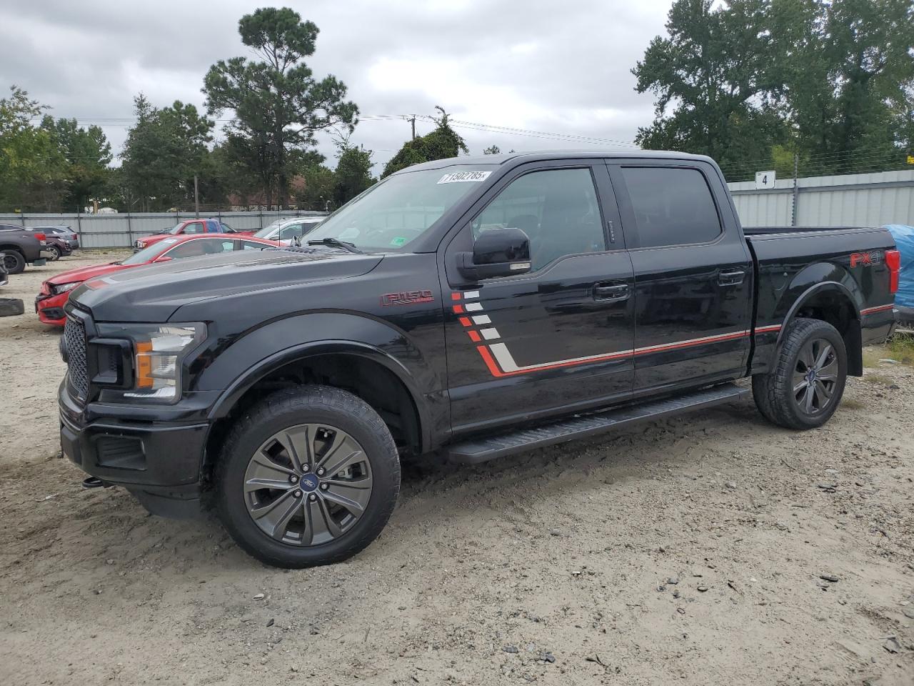 FORD F-150 SUPERCREW