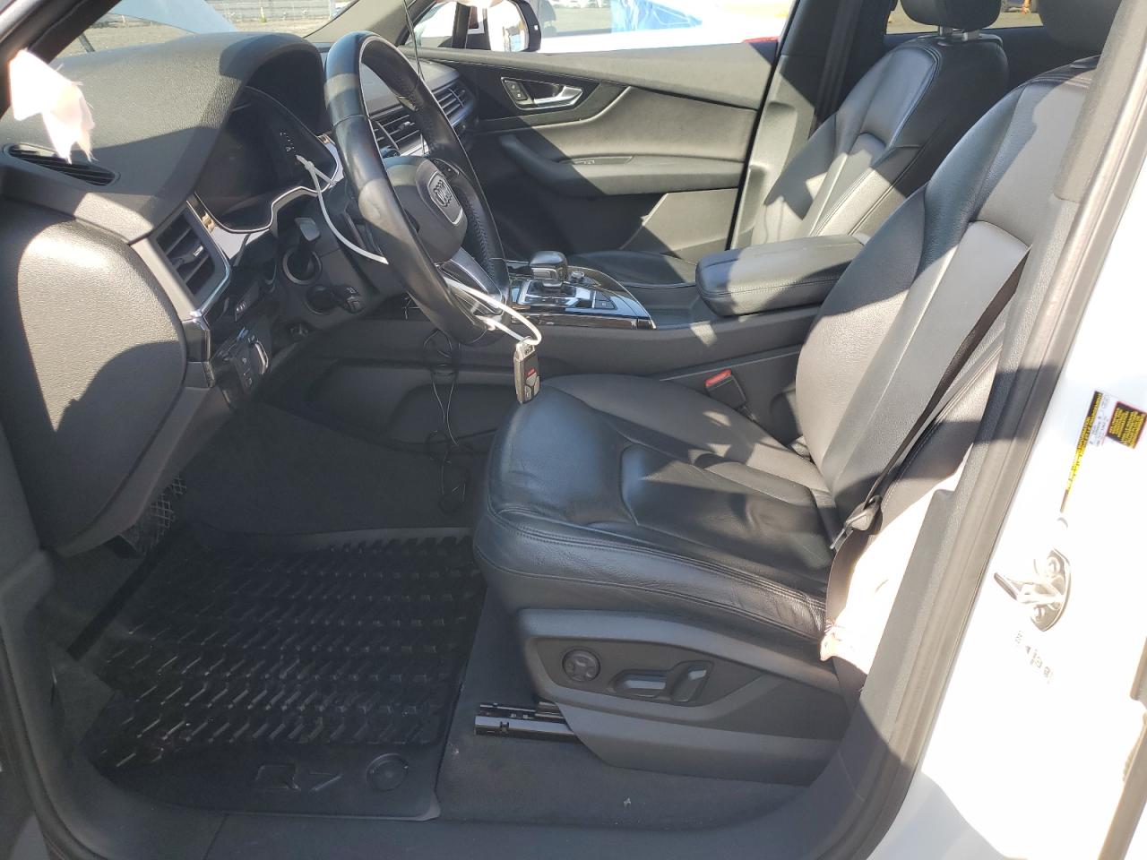 AUDI Q7 PREMIUM PLUS