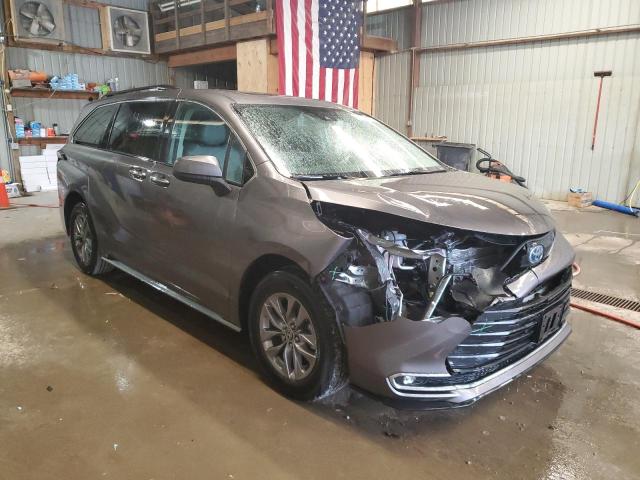 2024 TOYOTA SIENNA XLE 5TDYSKFC5RS118758