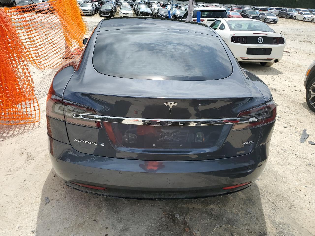TESLA MODEL S