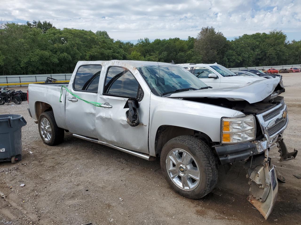CHEVROLET SILVERADO C1500 LT