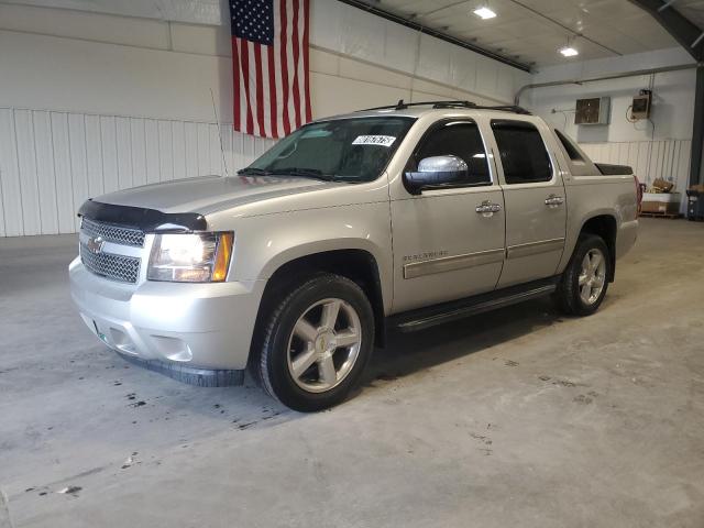 2011 CHEVROLET AVALANCHE - 3GNMCEE03BG111100