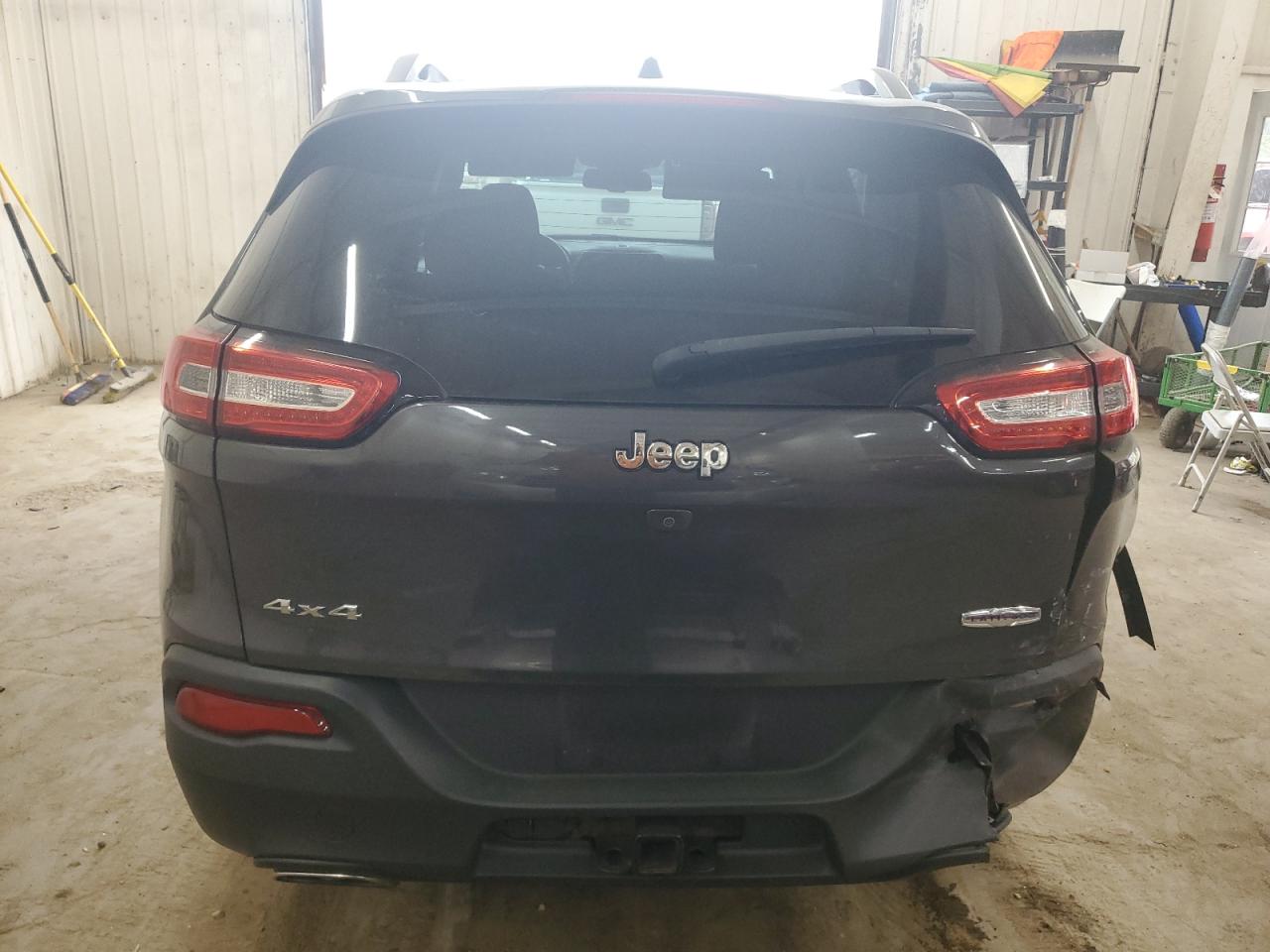 JEEP GRAND CHEROKEE LATITUDE