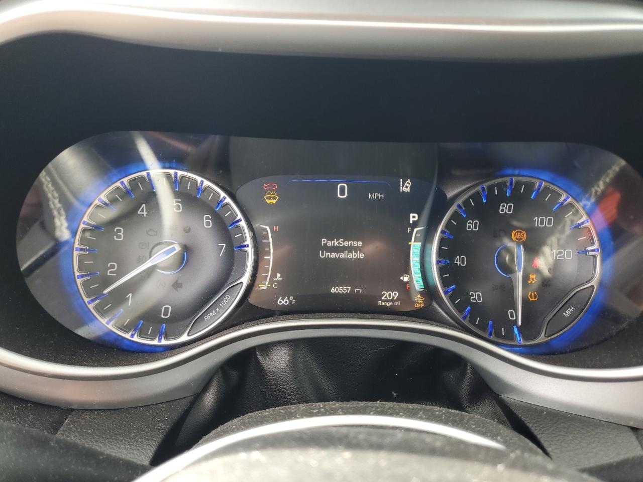 CHRYSLER PACIFICA TOURING L PLUS