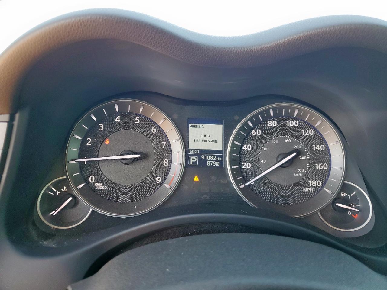 INFINITI Q70 3.7 LUXE