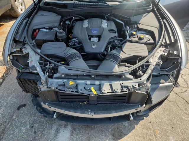 2017 MASERATI LEVANTE S ZN661YUS1HX246056