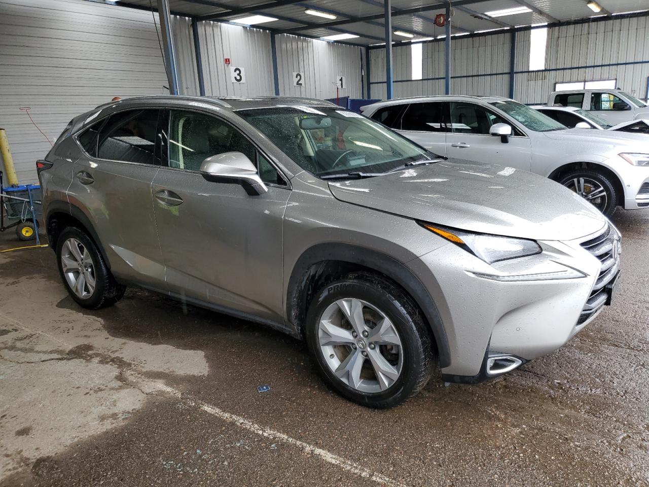 LEXUS NX 200T BASE