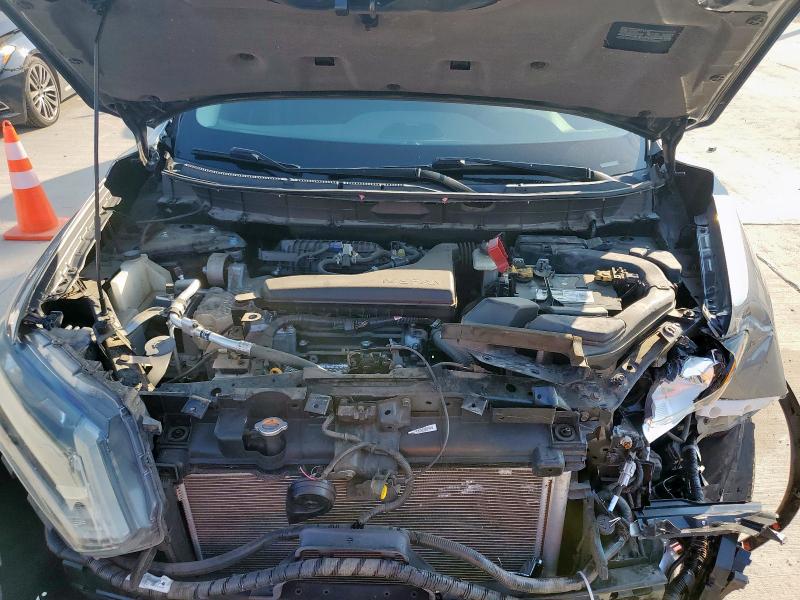 2017 NISSAN ROGUE SV 5N1AT2MV9HC768823